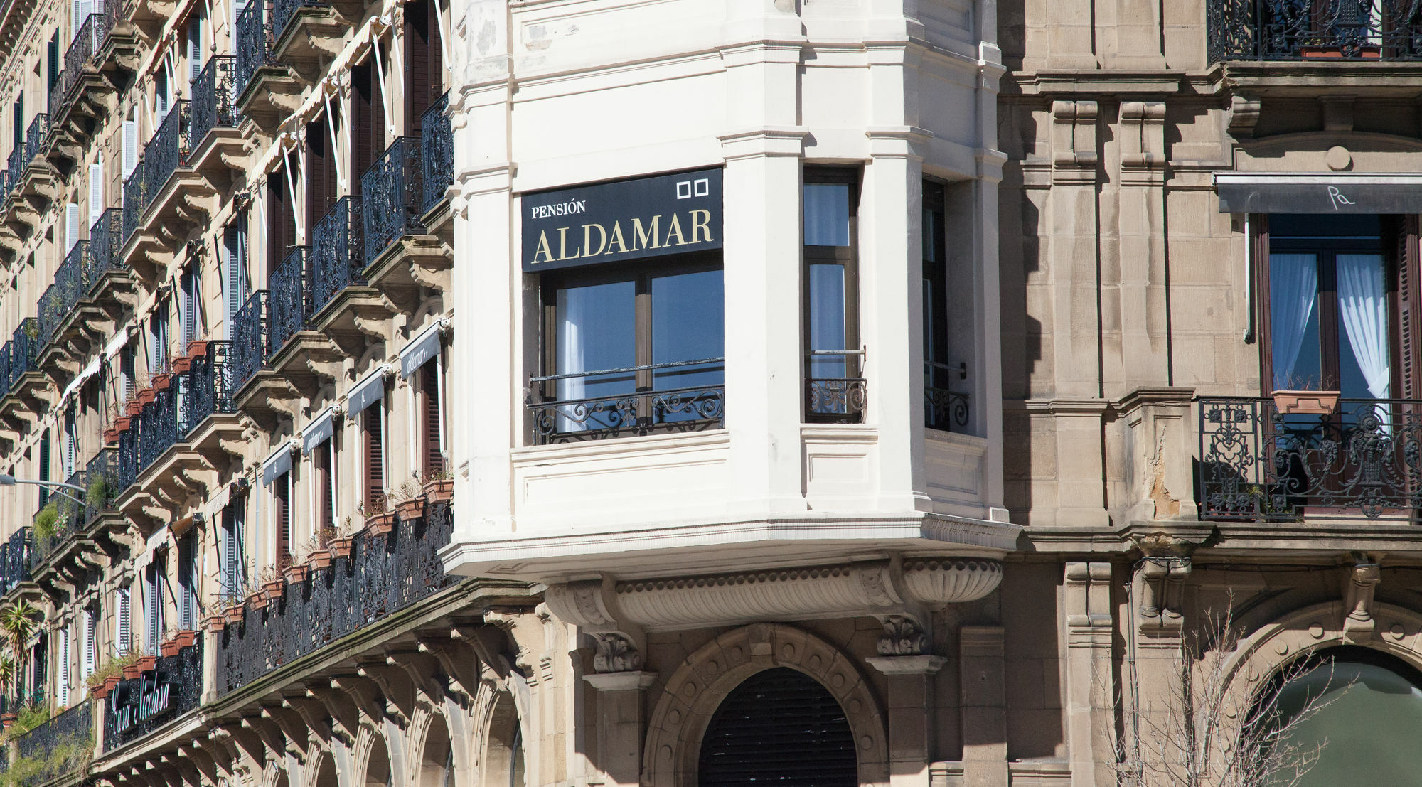 Aldamar Hotel San Sebastian Exterior photo